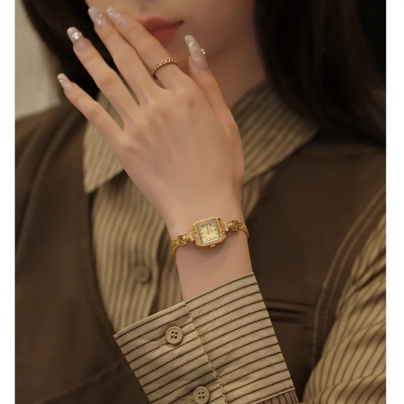 Luxo requintado ouro relógio d - Luxury Watch Square avaliação e preço