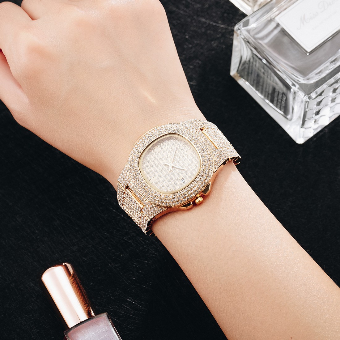 Novo relógio masculino elegant - Luxury Watch Trading avaliação e preço